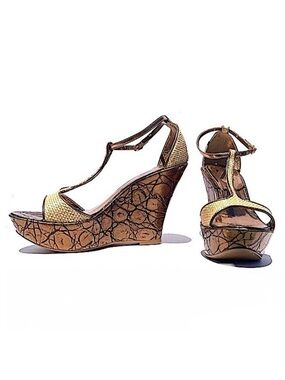 Sergio Zelcer T-Strap Metallic Leather Platform Wedge Sandals Size 7 LIKE NEW!